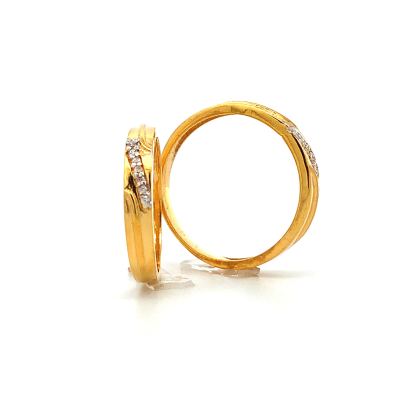 CONTEMPORARY GOLD AND DIAMOND COUPLE RINGS  Couple Rings