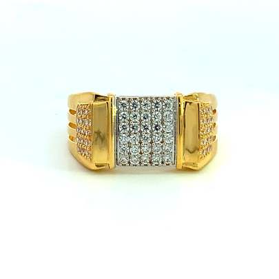 EQUISITE SQUARE GOLD GENTS RING  Gold