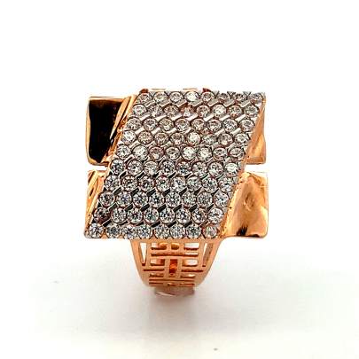 STUNNING SQUARE CARVED GENTS RING  Gold