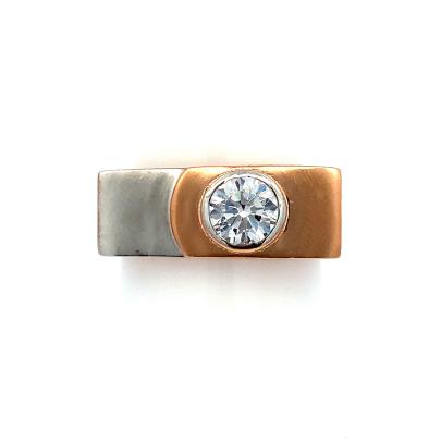 DUAL TONED RECTANGULAR CARVED SINGLE STONE  STUDDED GENTS RING  Gold