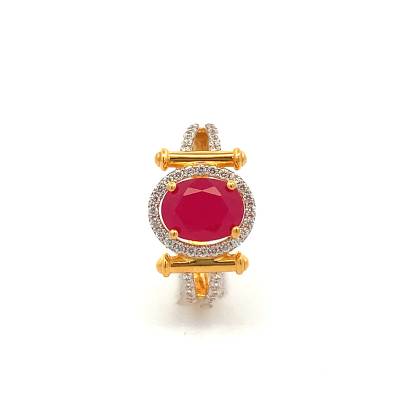 INTRICATIVE OVAL SHAPED RUBY STUDDED RING FOR LADIES  Gold