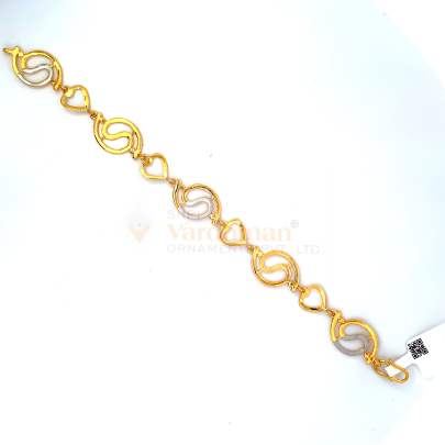 SHIMMERING HEART SHAPE CHAIN LINK BRACELET  Bracelet