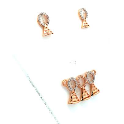 STREAMLINED STYLISH GOLD PENDANT AND EARRINGS  