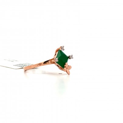 LOVELY GREEN EMERALD RING WITH MINI FLOWER Rings