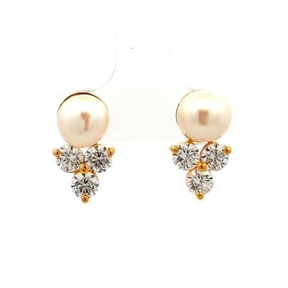 EMBLEMATIC DESIGNED GOLD PEARL STUD EARRINGS  Gold