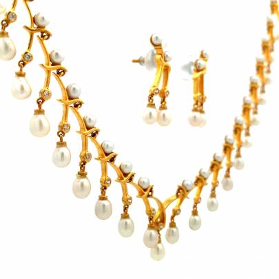 STERLING GOLD AND PEARL EMBEDDED NECKLACE SET  Set