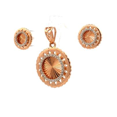 STRIKING ROUND PENDANT CRAFTED WITH HEART  Pendant Set