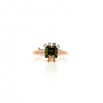 VINTAGE SQUARE CUT RING WITH MINI BUTTERFLY Rings