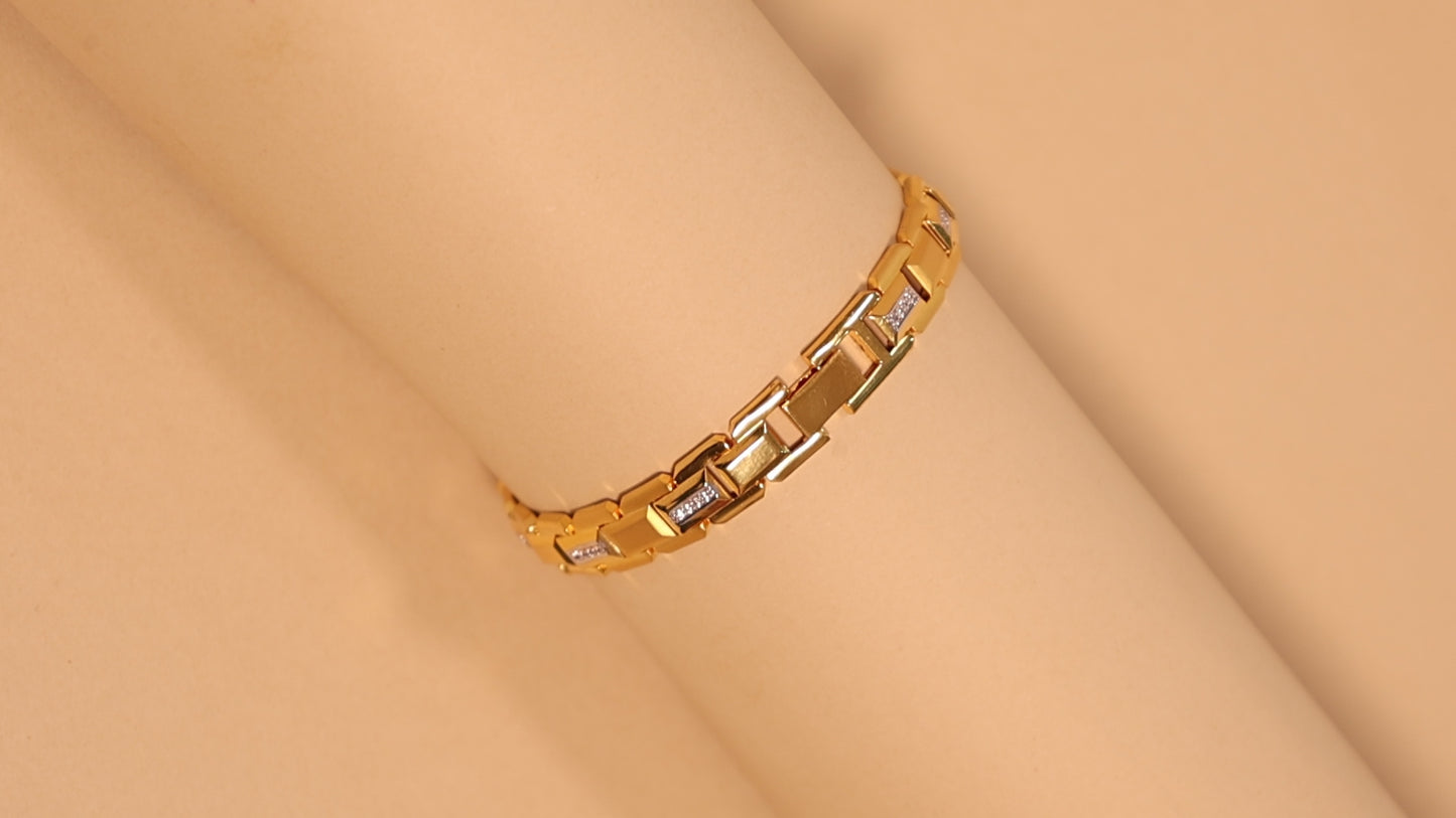 Gold Alternating Diamond Link Rectangular Bracelet