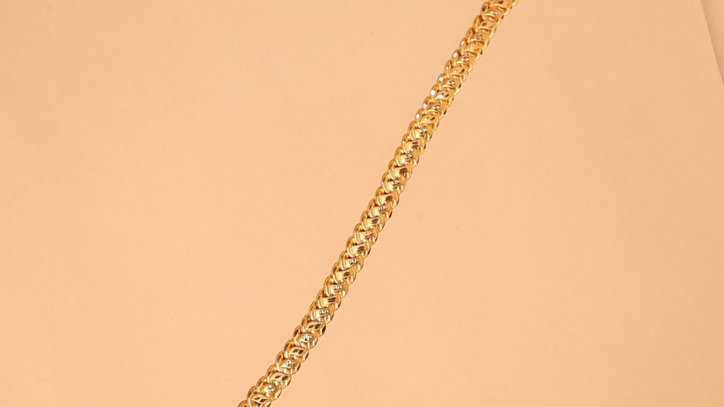 Elite Royal Gold Chain Bracelet
