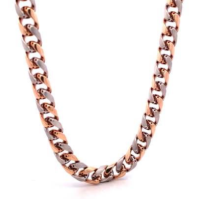 Elevate your inner godess with this 18kt Rose gold chain Chain